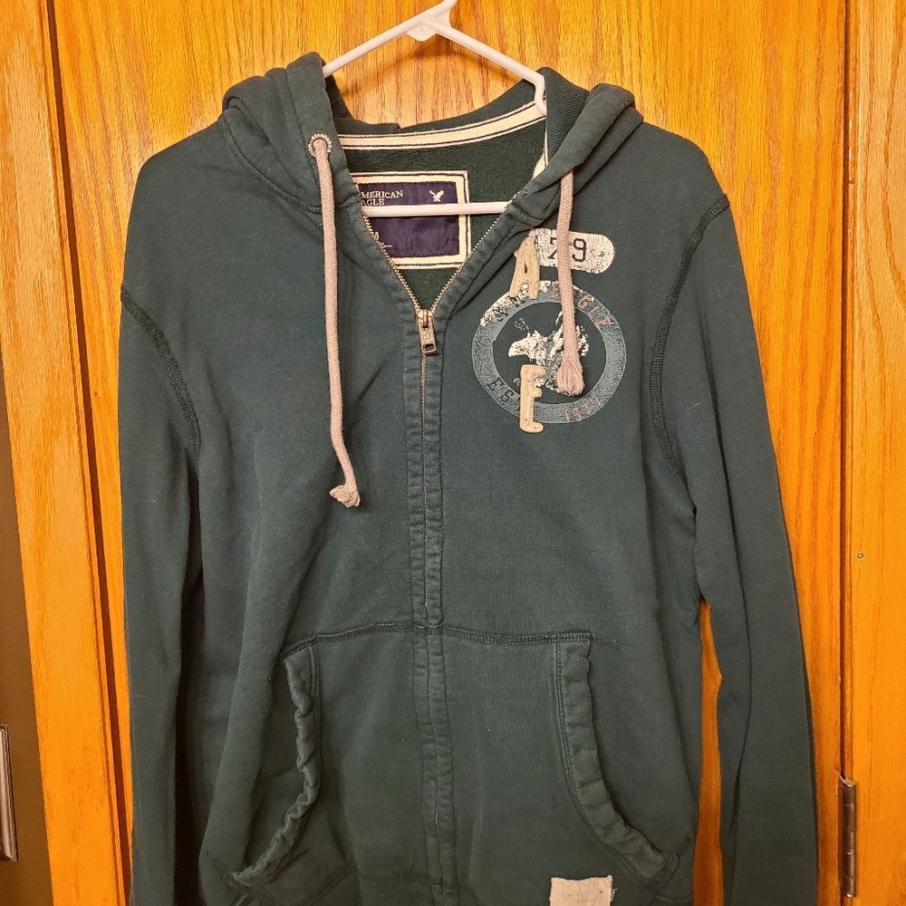 American Eagle hoodie medium